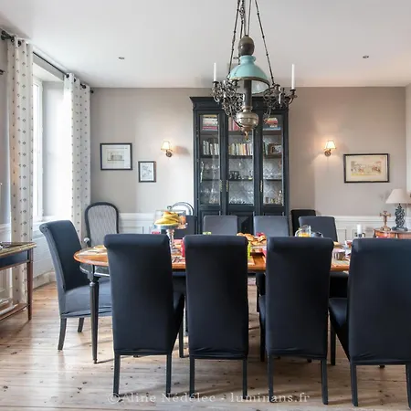 別荘 La Maison De Josephine - Demeure Familiale - 4* Île dʼAix