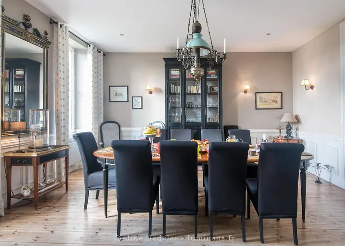 Сasa de vacaciones La Maison De Joséphine - Demeure Familiale - 4* Île dʼAix